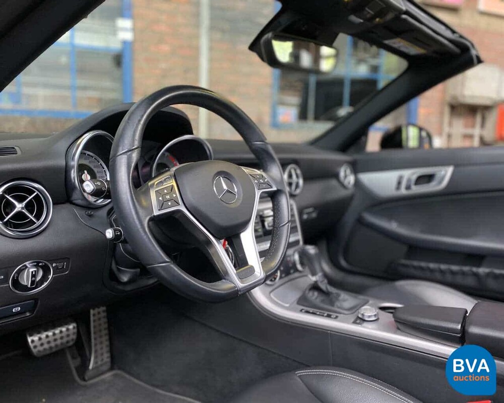 Mercedes-Benz SLK250 AMG Roadster 204 Stück 2015, GR-169-S.