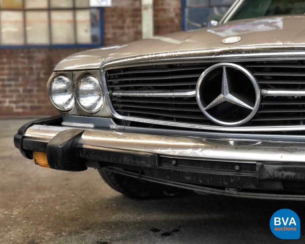 Mercedes-Benz 380SL R107 1983.