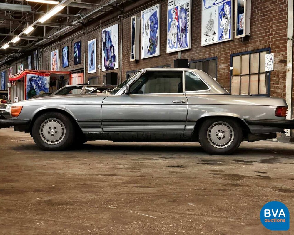 Mercedes-Benz 380SL R107 1983.