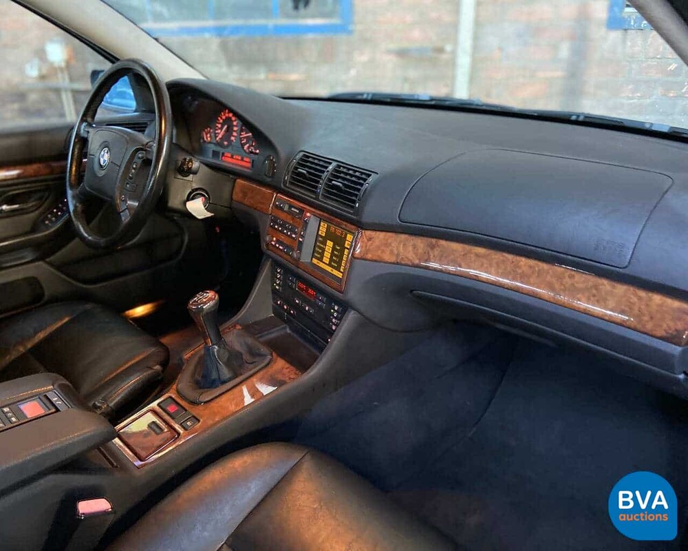 BMW 540i E39 4.4 V8 286 PS - Handbuch - 1999, 75-XV-DJ.