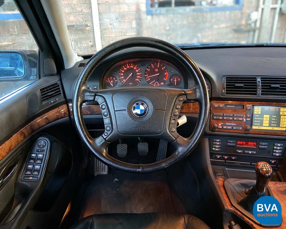 BMW 540i E39 4.4 V8 286 PS - Handbuch - 1999, 75-XV-DJ.