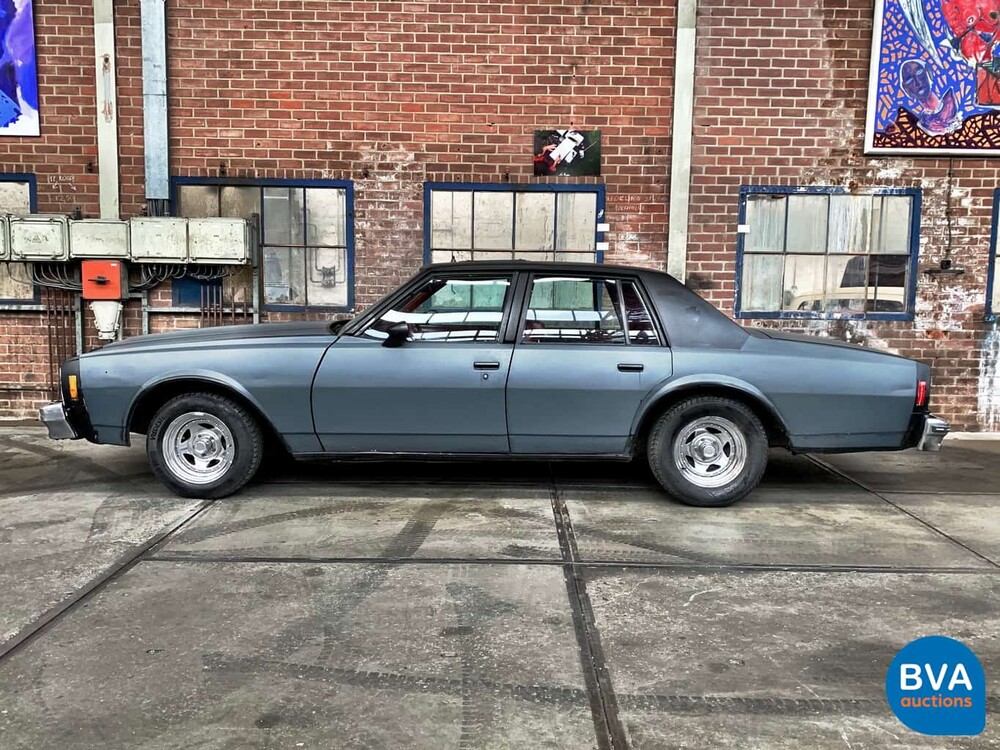 Chevrolet USA Impala 1BL 69 250 ci 1977 Origineel NL, 62-SR-78