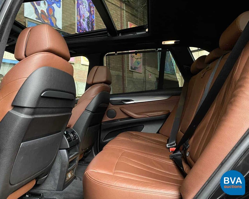 BMW X5 M50d xDrive 381pk EURO6 2014