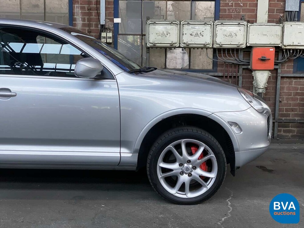 Porsche Cayenne Turbo 4.5 V8 450pk 2004 -Youngtimer-