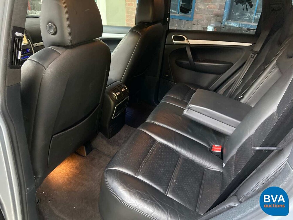 Porsche Cayenne Turbo 4.5 V8 450pk 2004 -Youngtimer-