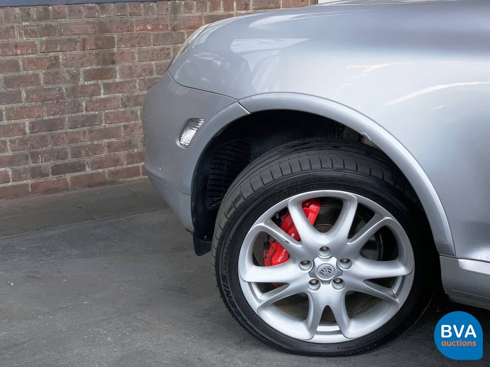 Porsche Cayenne Turbo 4.5 V8 450pk 2004 -Youngtimer-
