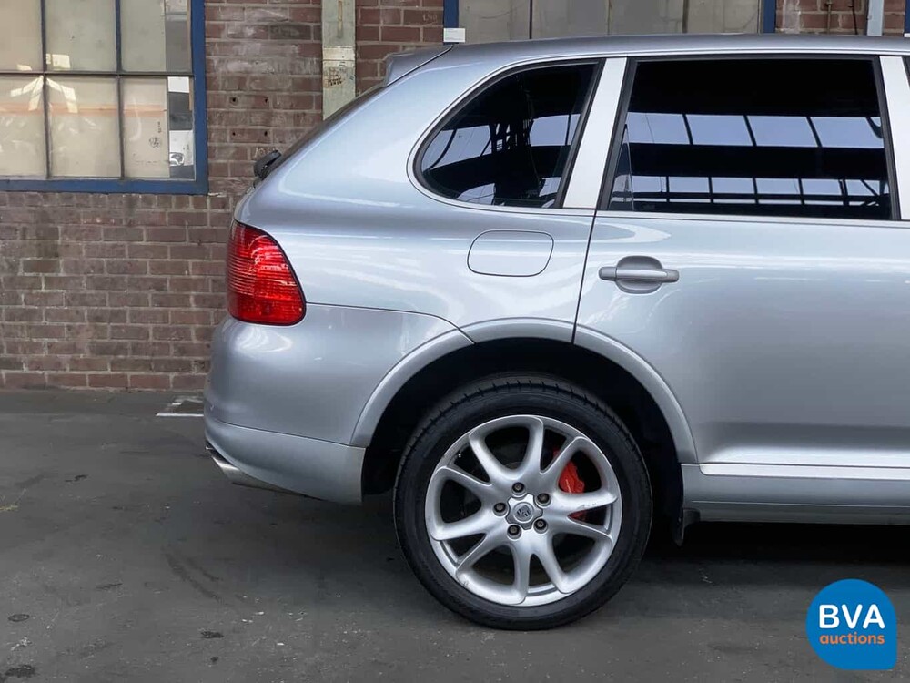 Porsche Cayenne Turbo 4.5 V8 450pk 2004 -Youngtimer-