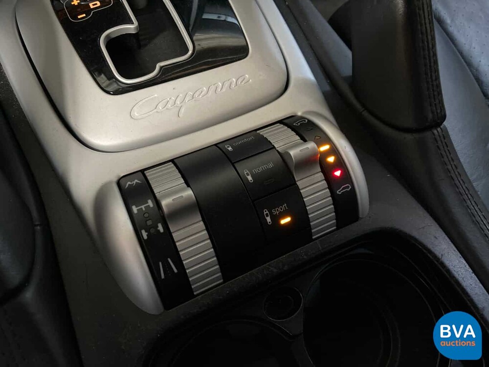 Porsche Cayenne Turbo 4.5 V8 450pk 2004 -Youngtimer-