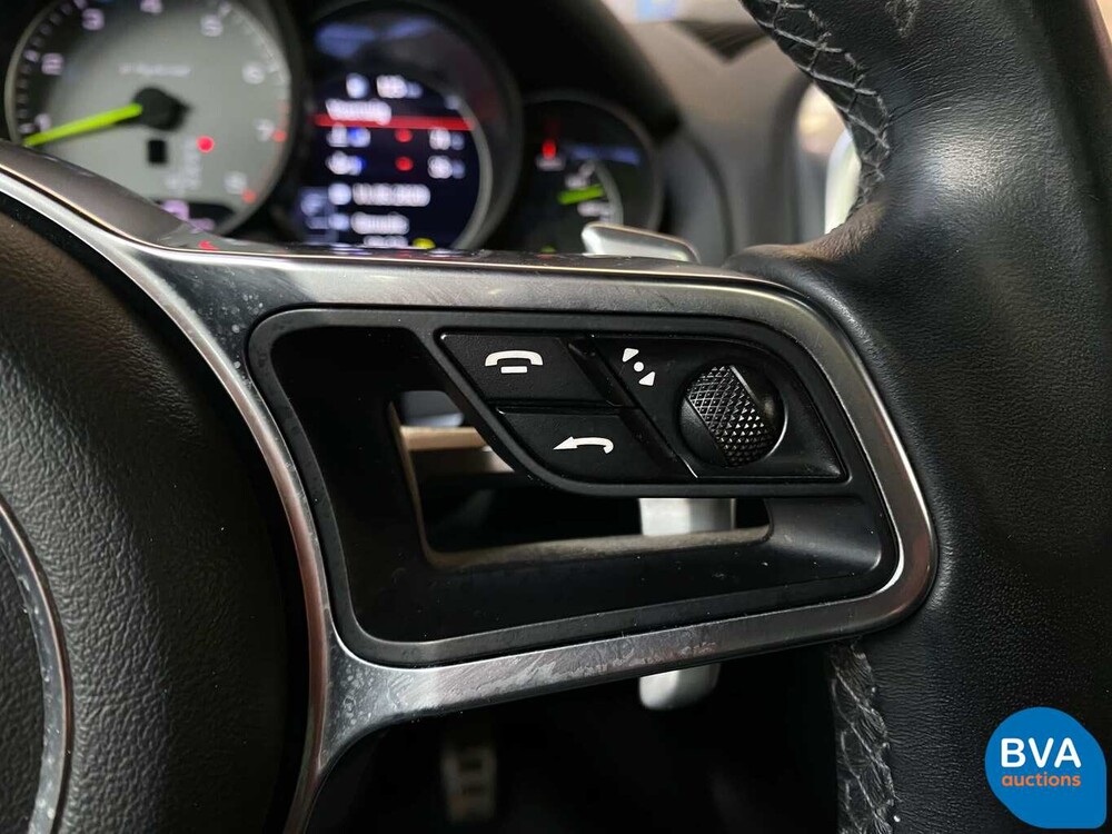 Porsche Cayenne S E-Hybrid Platinum Edition 3.0 V6 416pk 2016