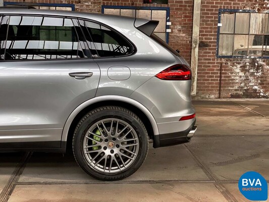 Porsche Cayenne S E-Hybrid Platinum Edition 3.0 V6 416pk 2016