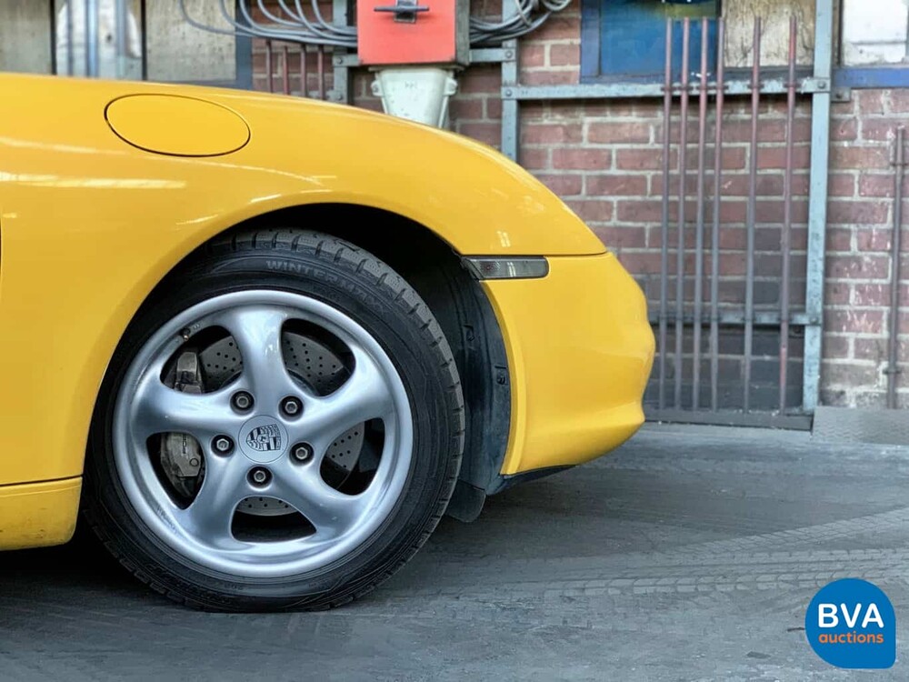 Porsche 911 Carrera 4 3.6 996 MKII 320pk 2002 -Youngtimer-