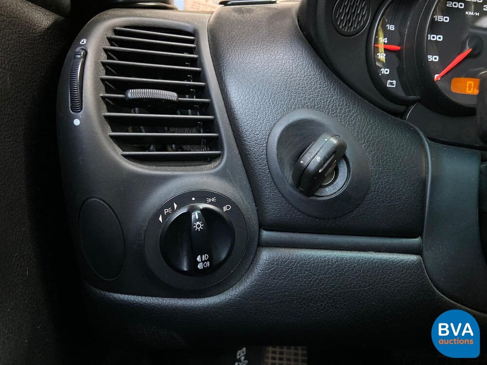 Porsche 911 Carrera 4 3.6 996 MKII 320pk 2002 -Youngtimer-