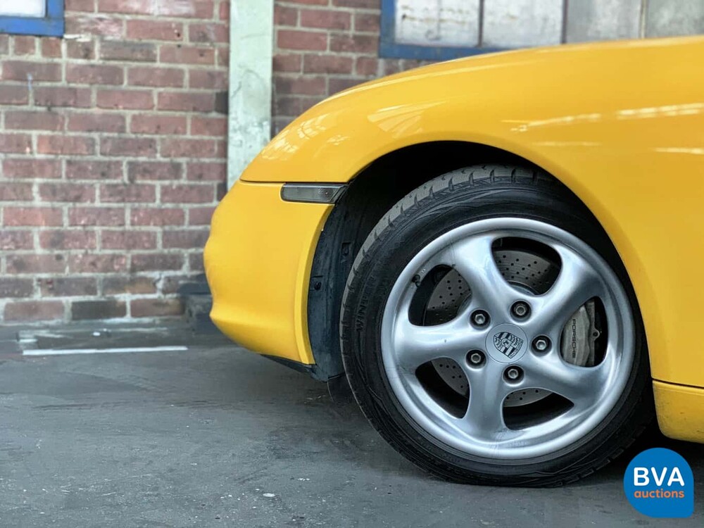 Porsche 911 Carrera 4 3.6 996 MKII 320pk 2002 -Youngtimer-