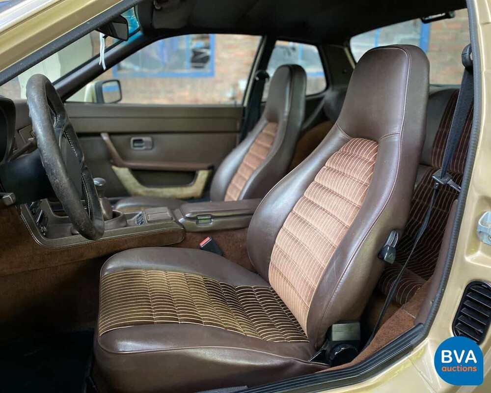 Porsche 944 2.5 Coupé -Origineel NL- 1983, JY-49-XL