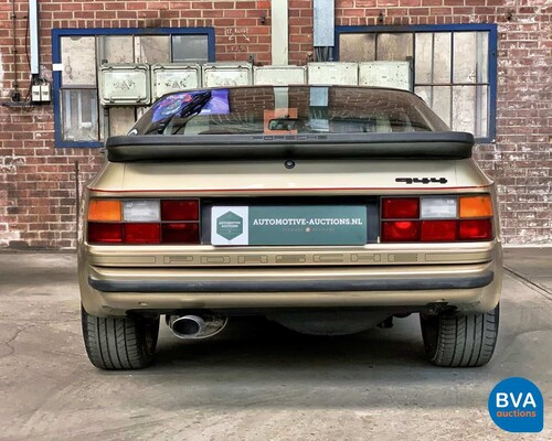 Porsche 944 2.5 Coupé-Original NL-1983, JY-49-XL.