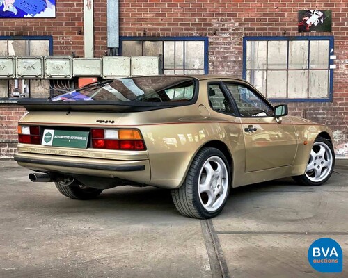 Porsche 944 2.5 Coupé-Original NL-1983, JY-49-XL.