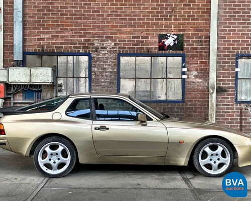 Porsche 944 2.5 Coupé-Original NL-1983, JY-49-XL.