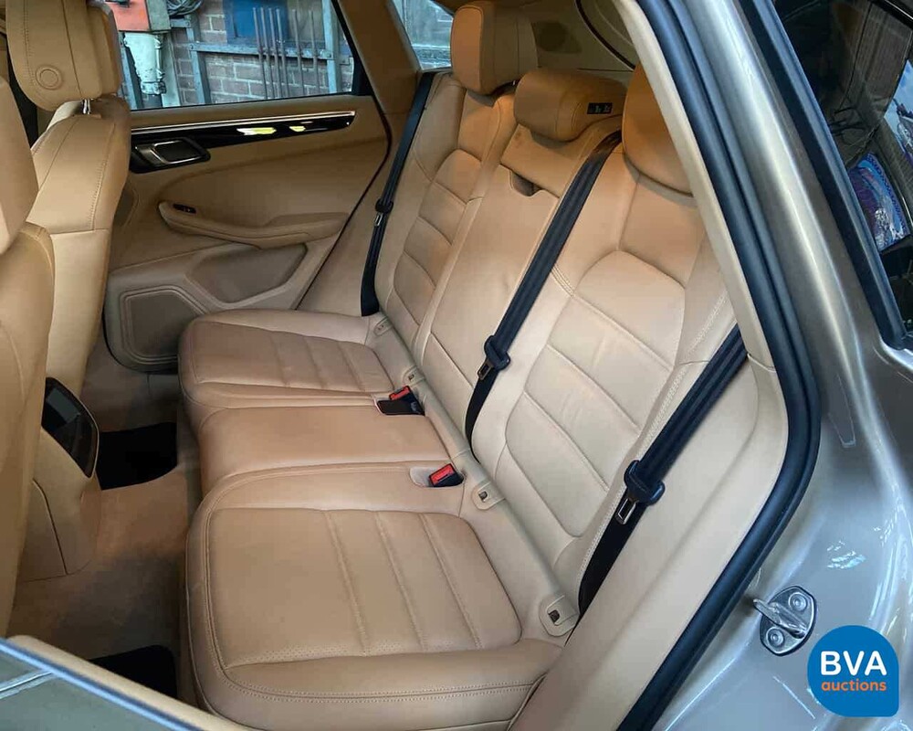 Porsche Macan S 258pk 3.0D 2015, 5-ZHF-01