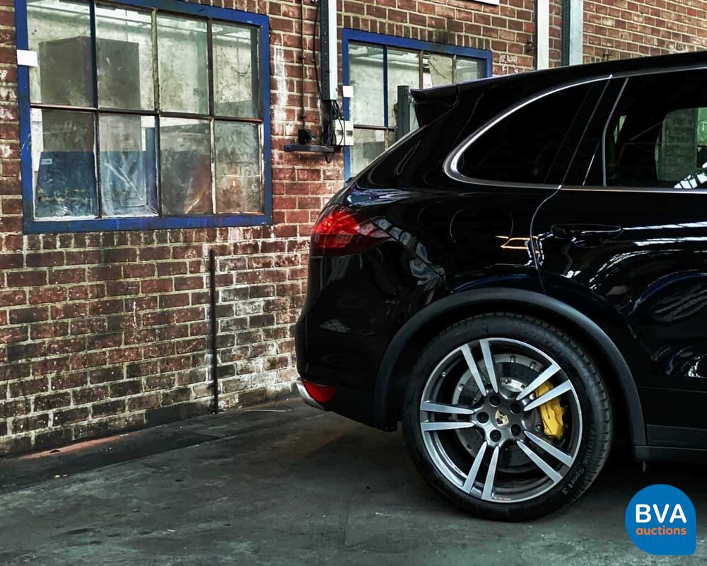Porsche Cayenne Turbo 4.8 V8 500pk 2013, 9-TTN-90