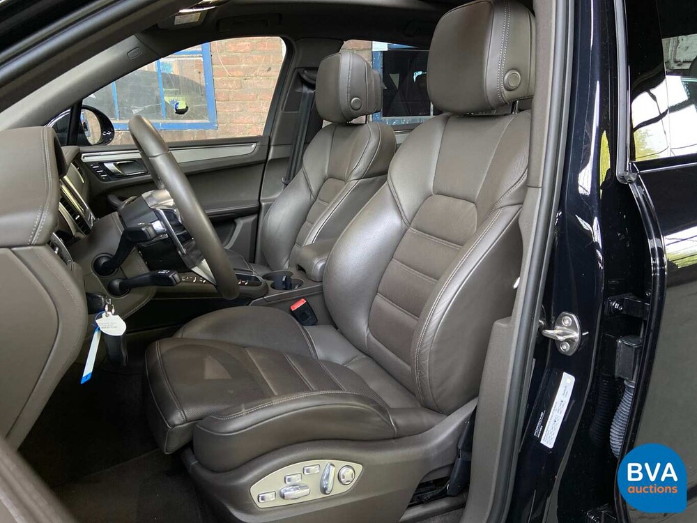 Porsche Macan S 3.0D Sport Chrono 258pk 2015, GF-075-K.