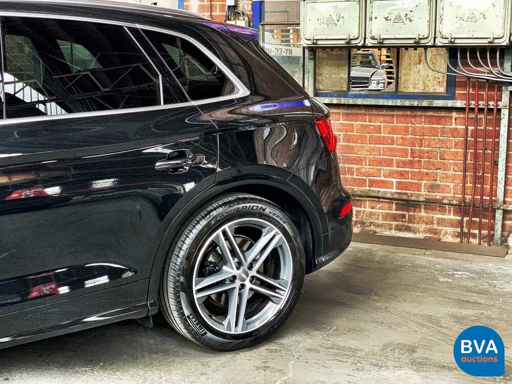 Audi SQ5 3.0 TDI 347 PS Quattro 2019 -Garantie-.