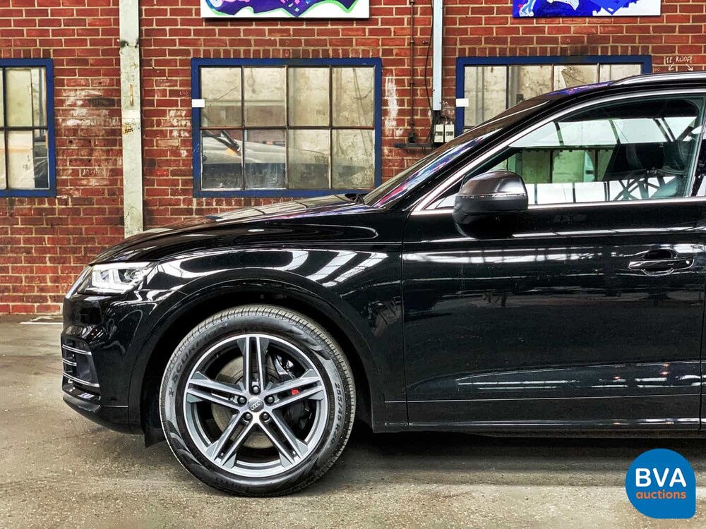 Audi SQ5 3.0 TDI 347 PS Quattro 2019 -Garantie-.