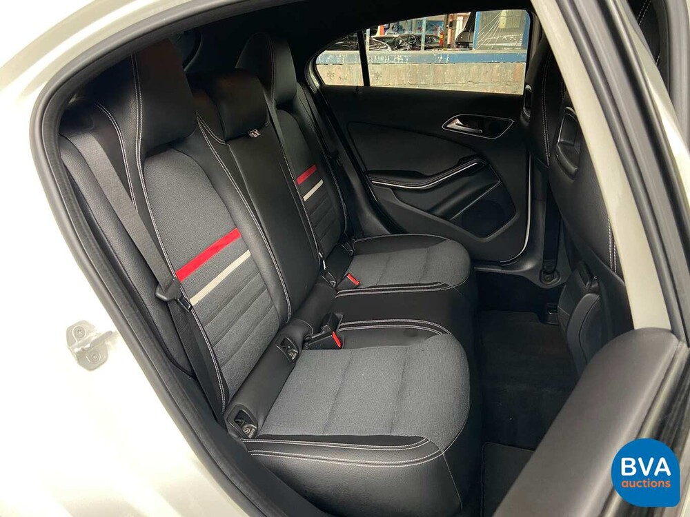 Mercedes-Benz A180d CDI 109 PS A-Klasse 2015, KP-273-S.