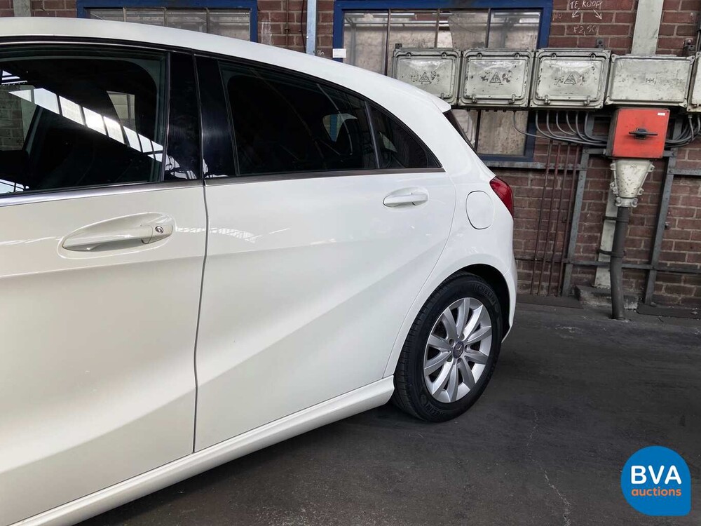 Mercedes-Benz A180d CDI 109 PS A-Klasse 2015, KP-273-S.