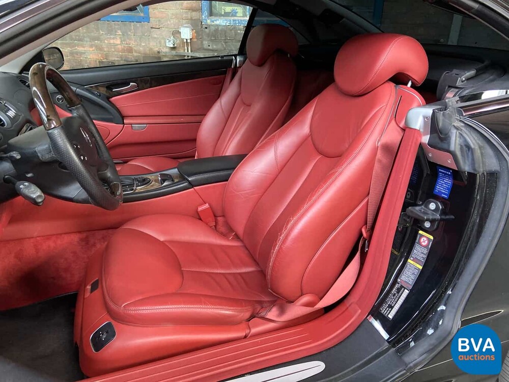 Mercedes-Benz SL500 306pk R230 2004.