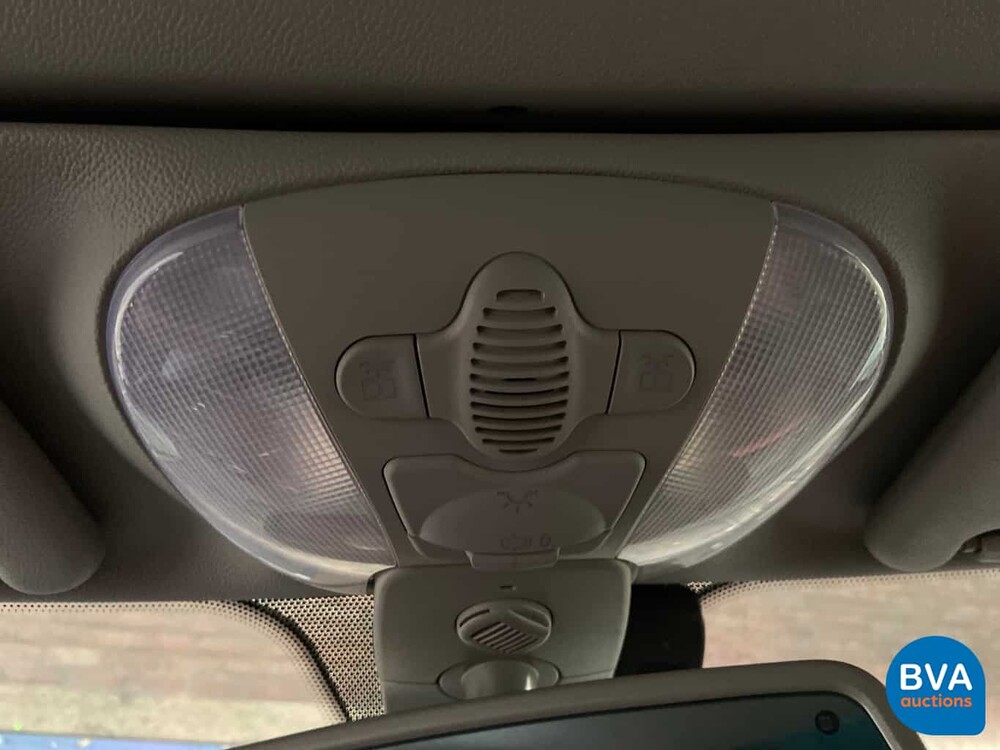 Mercedes-Benz SL500 306pk R230 2004.