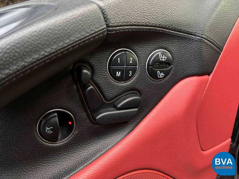 Mercedes-Benz SL500 306pk R230 2004.