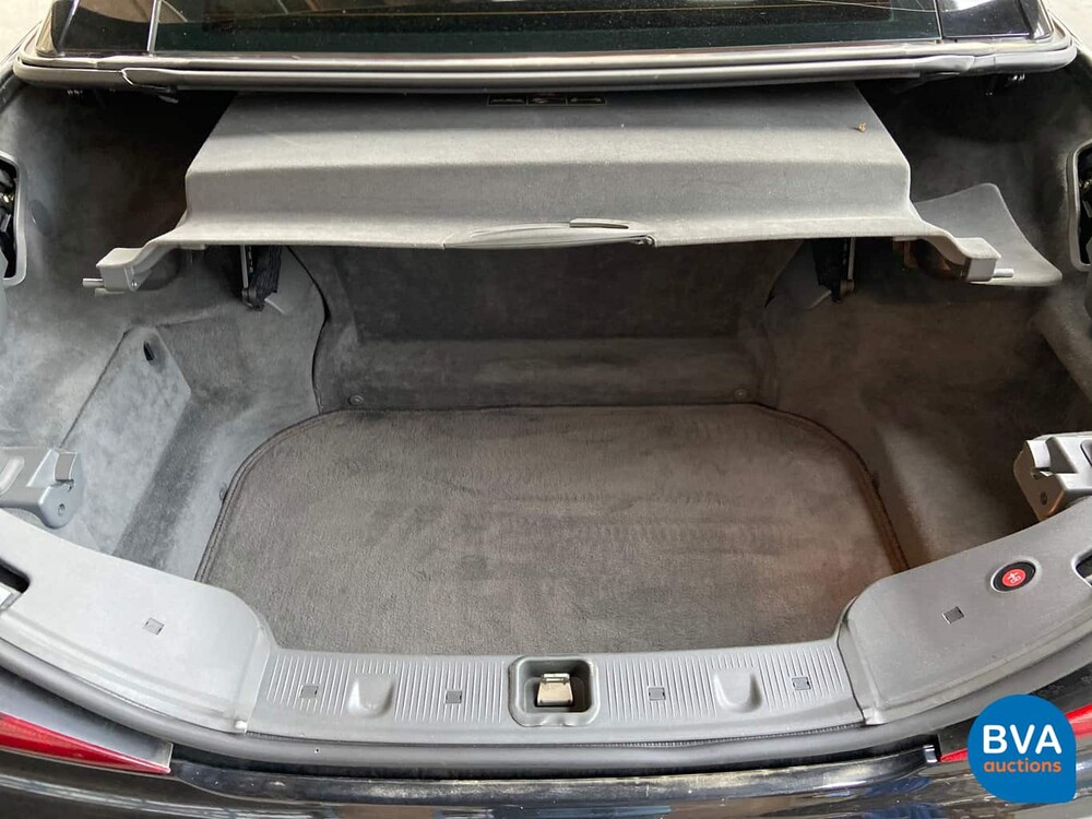 Mercedes-Benz SL500 306pk R230 2004.