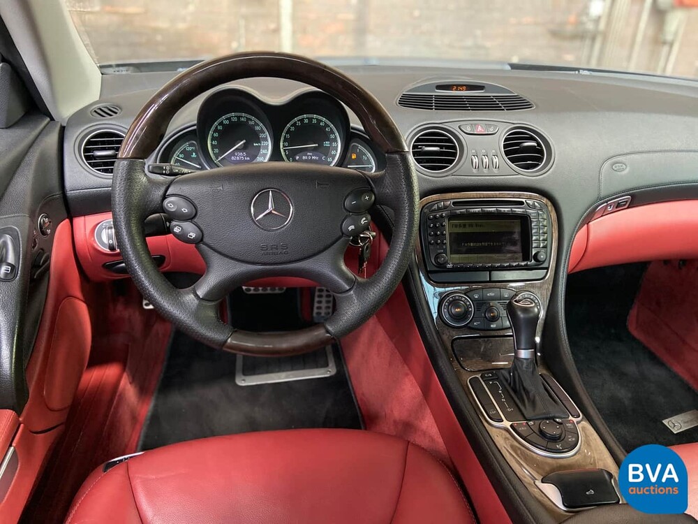 Mercedes-Benz SL500 306pk R230 2004.