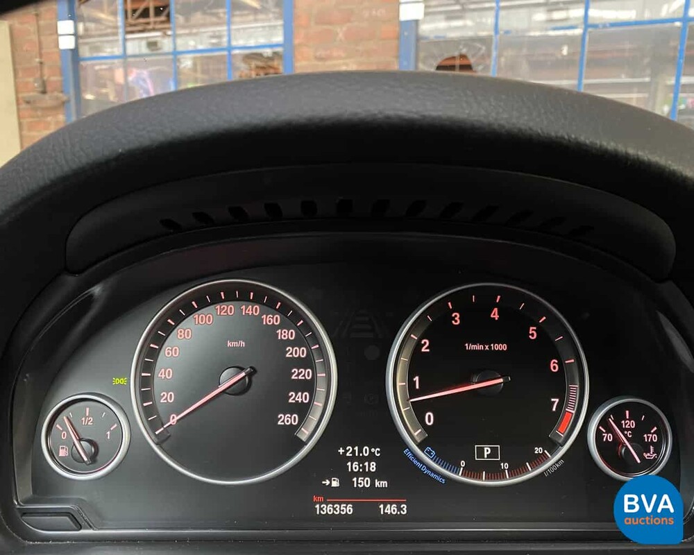 BMW 528I Touring 5er High Executive 6-Zylinder -Org. NL- + NAP, 32-PSZ-2.