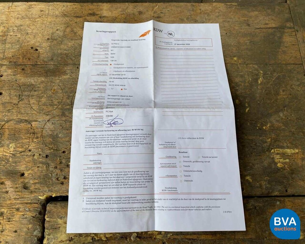 BMW 528I Touring 5er High Executive 6-Zylinder -Org. NL- + NAP, 32-PSZ-2.