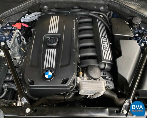 BMW 528I Touring 5er High Executive 6-Zylinder -Org. NL- + NAP, 32-PSZ-2.