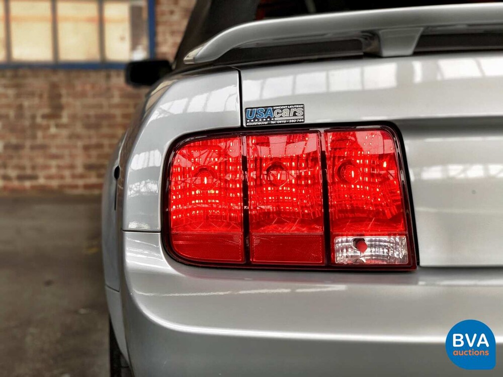 Ford Mustang Cabriolet 4.6 V8 GT Cabrio USA 2006, 13-ZF-SV.