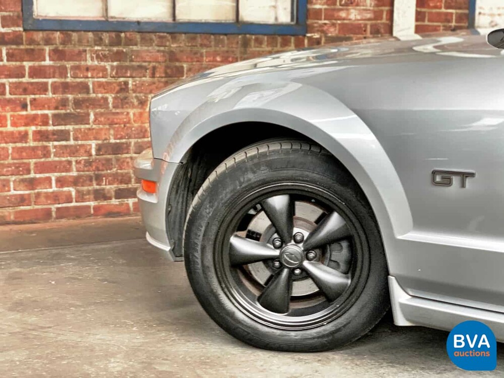 Ford Mustang Cabriolet 4.6 V8 GT Cabrio USA 2006, 13-ZF-SV.