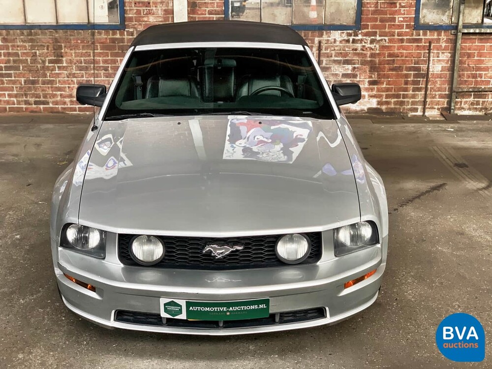 Ford Mustang Cabriolet 4.6 V8 GT Cabrio USA 2006, 13-ZF-SV.