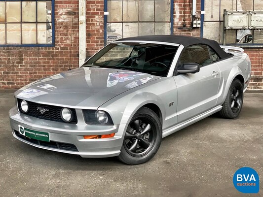 Ford Mustang Cabriolet 4.6 V8 GT Convertible USA 2006, 13-ZF-SV