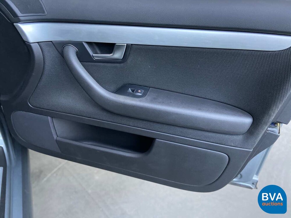 Audi A4 Avant 3.0 TDI Quattro S-Line Automatik 233 PS 2007.