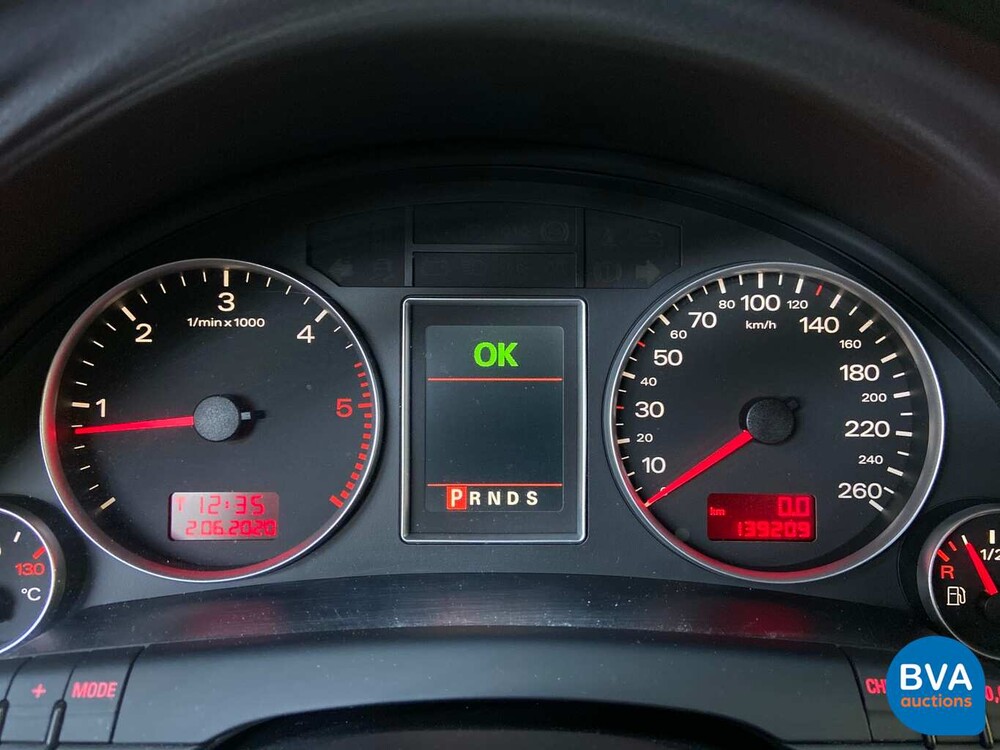 Audi A4 Avant 3.0 TDI Quattro S-Line Automatik 233 PS 2007.