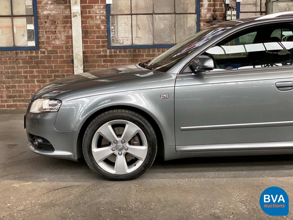 Audi A4 Avant 3.0 TDI Quattro S-Line Automatik 233 PS 2007.
