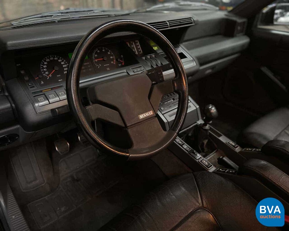Renault 25 2.0 TXI Phase II 135 PS -Org.NL-1991, DJ-HP-72.