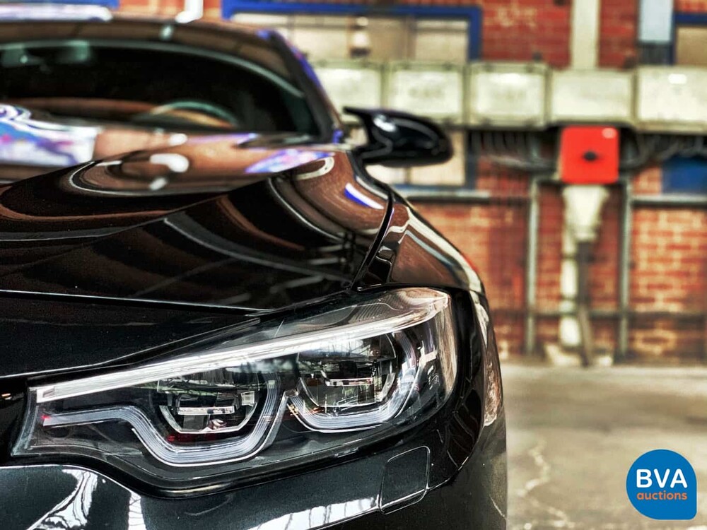 BMW M4 Competition Coupé 450 PS 4er 2017.