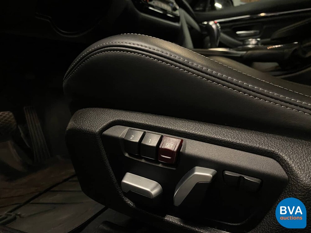 BMW M4 Competition Coupé 450 PS 4er 2017.