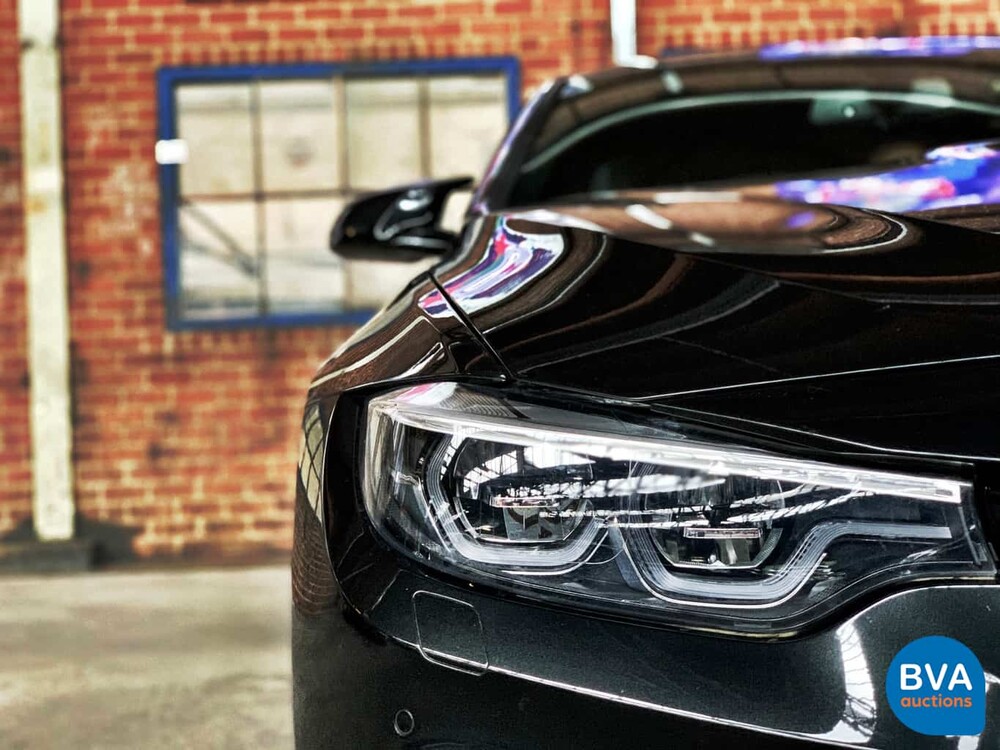 BMW M4 Competition Coupé 450 PS 4er 2017.