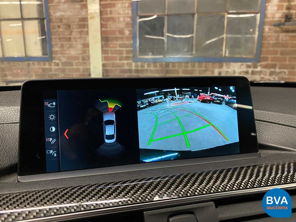 BMW M4 Competition Coupé 450 PS 4er 2017.