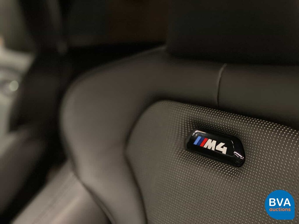BMW M4 Competition Coupé 450 PS 4er 2017.
