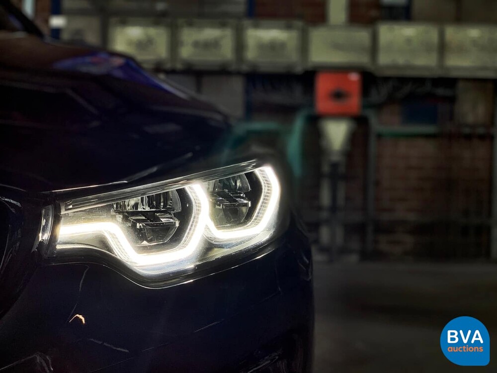 BMW M4 Competition Coupé 450 PS 4er 2017.